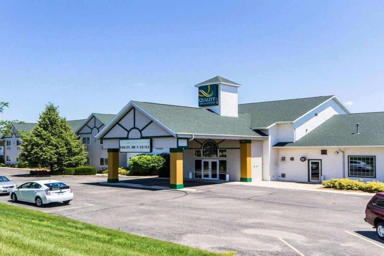 Quality & - Madison South Hotel Stoughton