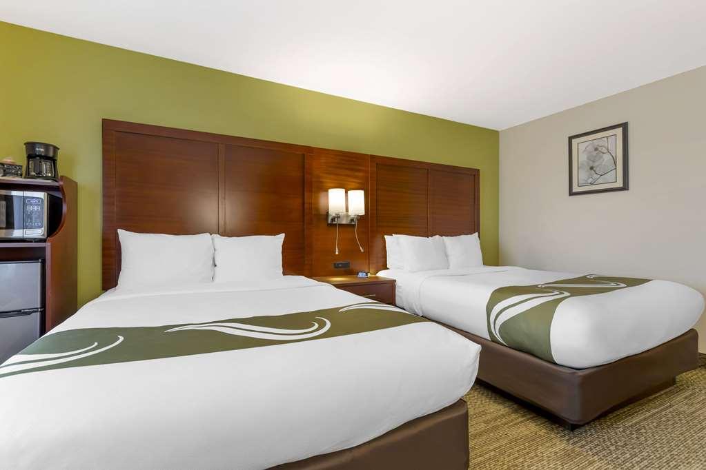 Quality & - Madison South Hotel Stoughton