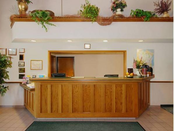 Hotel Quality & - Madison South Stoughton
